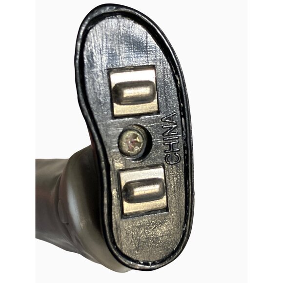 Titan Tron Live 1999 WWF WWE Jakks Pacific Vince McMahon Action Figure Toy - Picture 9 of 12